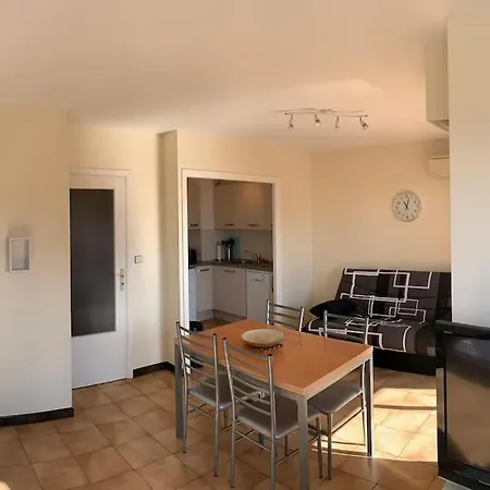 Studio A 50m De La Mer, Belle Terrasse Plein Sud